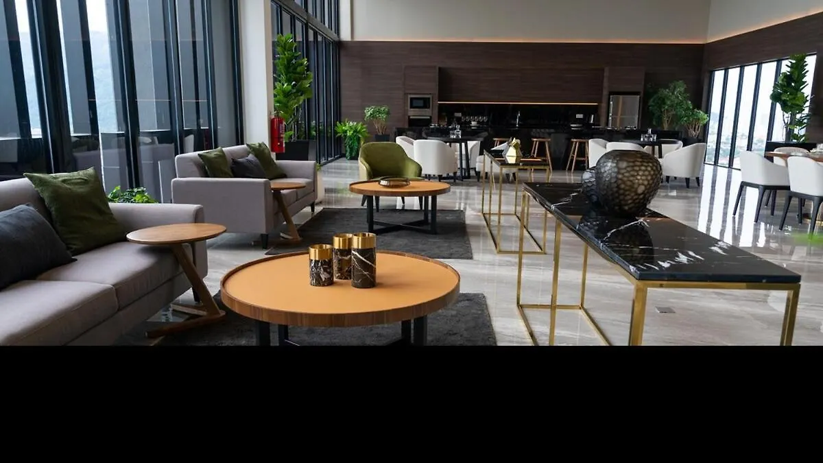 Comfy 2Br Sunny Suite Sky Pool & Stunning Views George Town 0*,  Malaysia