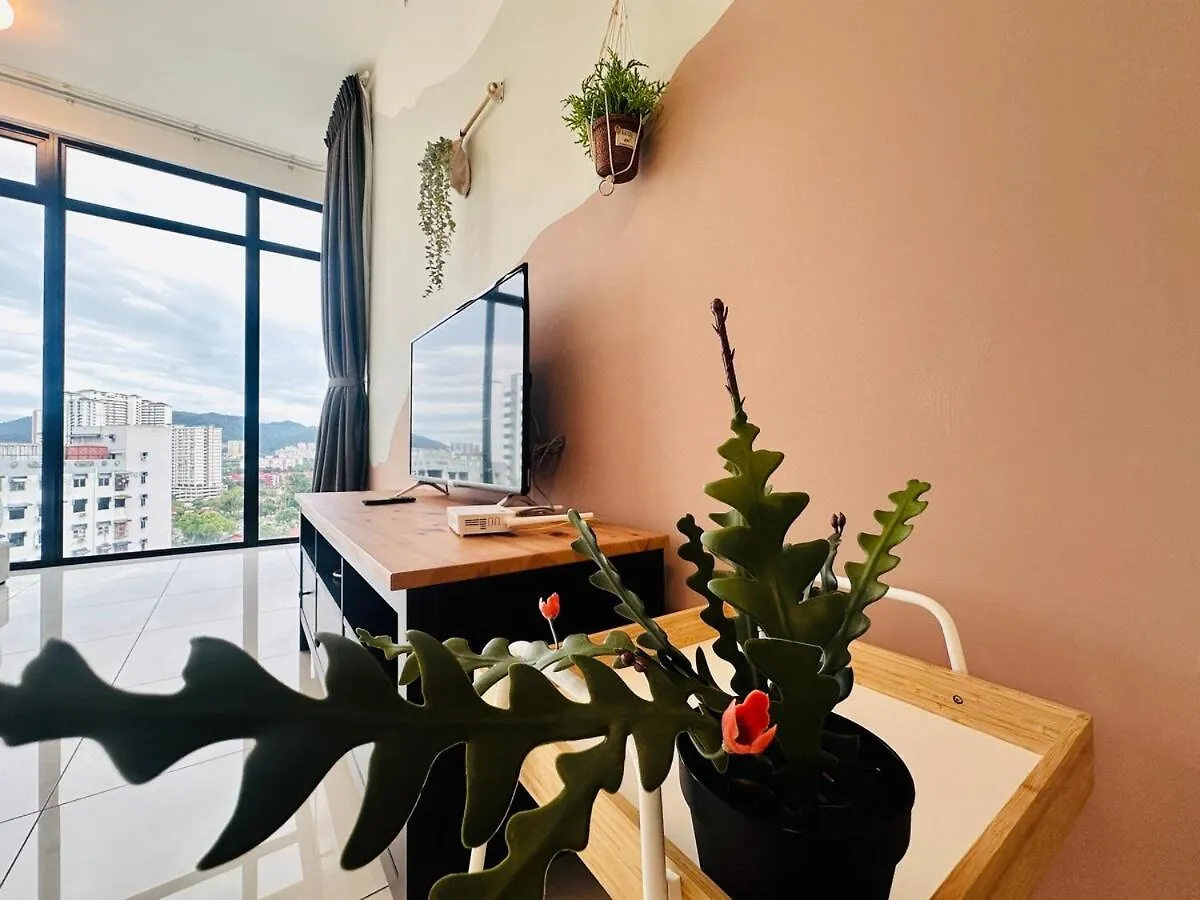 Comfy 2Br Sunny Suite Sky Pool & Stunning Views George Town Apartament